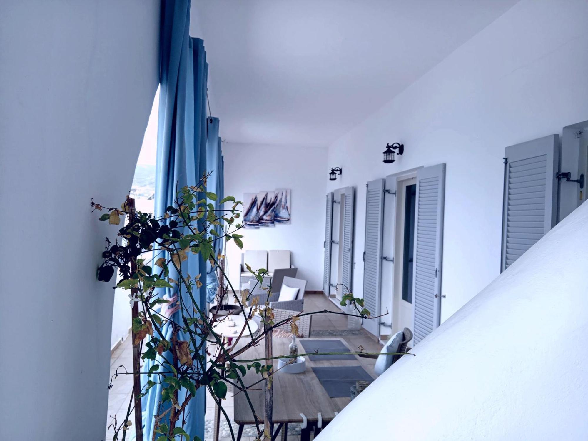 Logaras Seaview Apartment Exterior photo